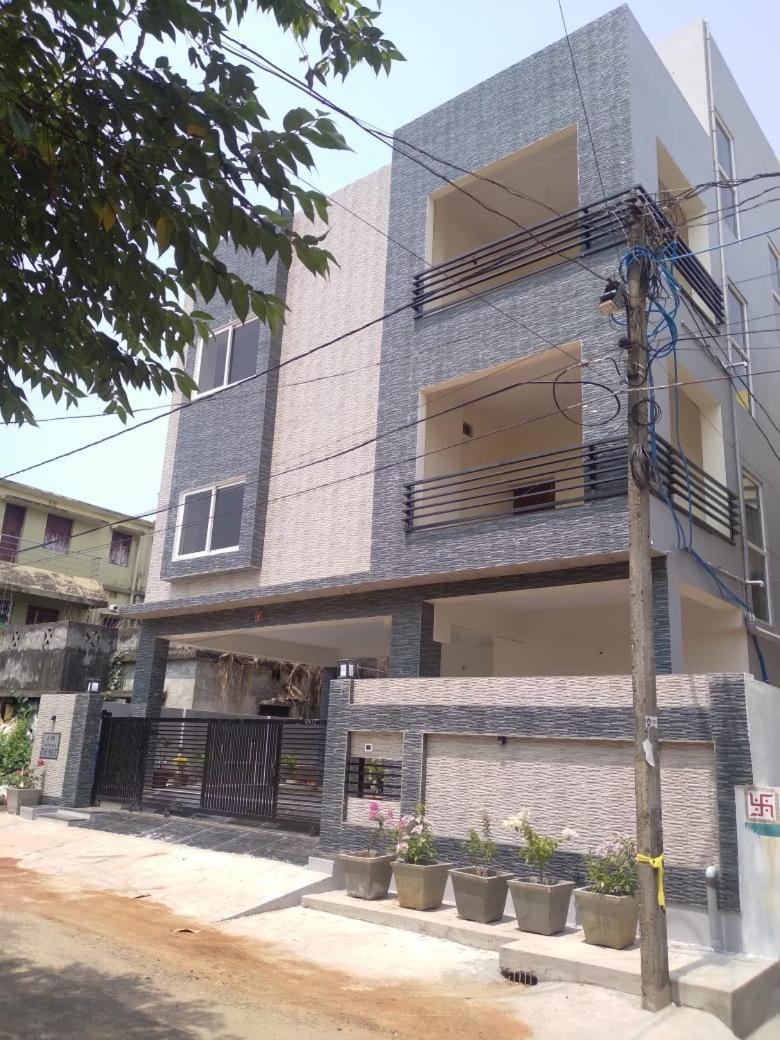 Bed and Breakfast The Nest Bhubaneswar Exterior foto