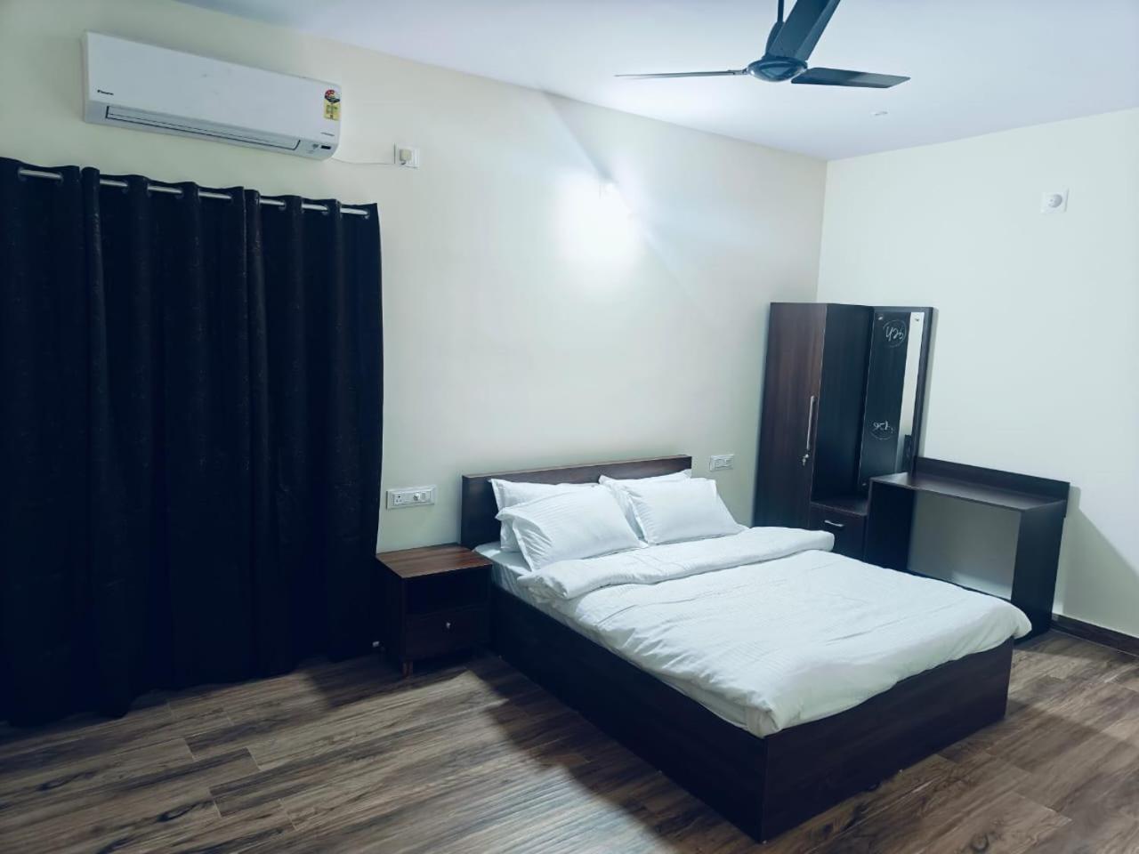 Bed and Breakfast The Nest Bhubaneswar Exterior foto