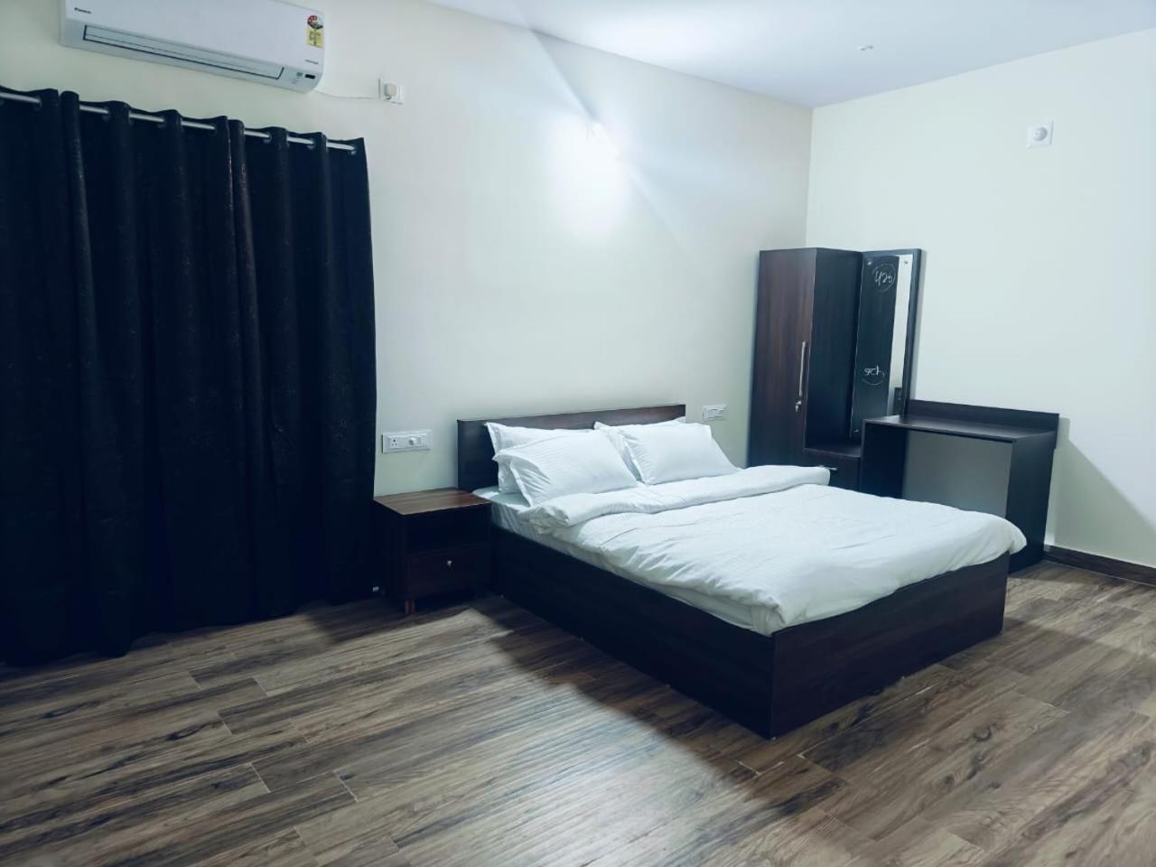Bed and Breakfast The Nest Bhubaneswar Exterior foto
